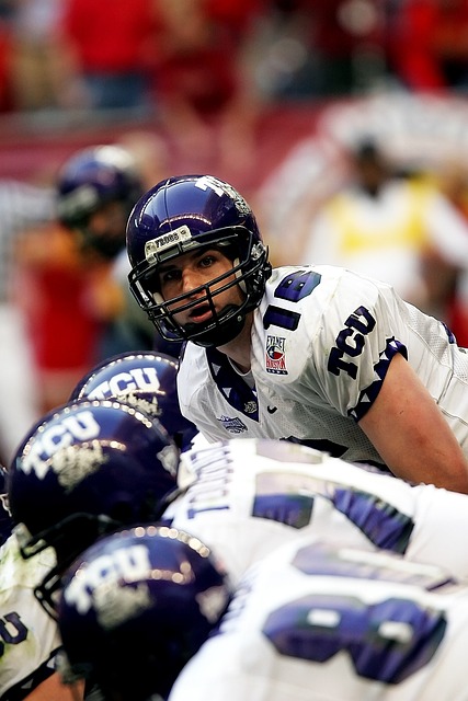 队面临着前 队面临着前